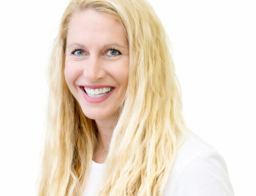 Andrea Hollandsworth